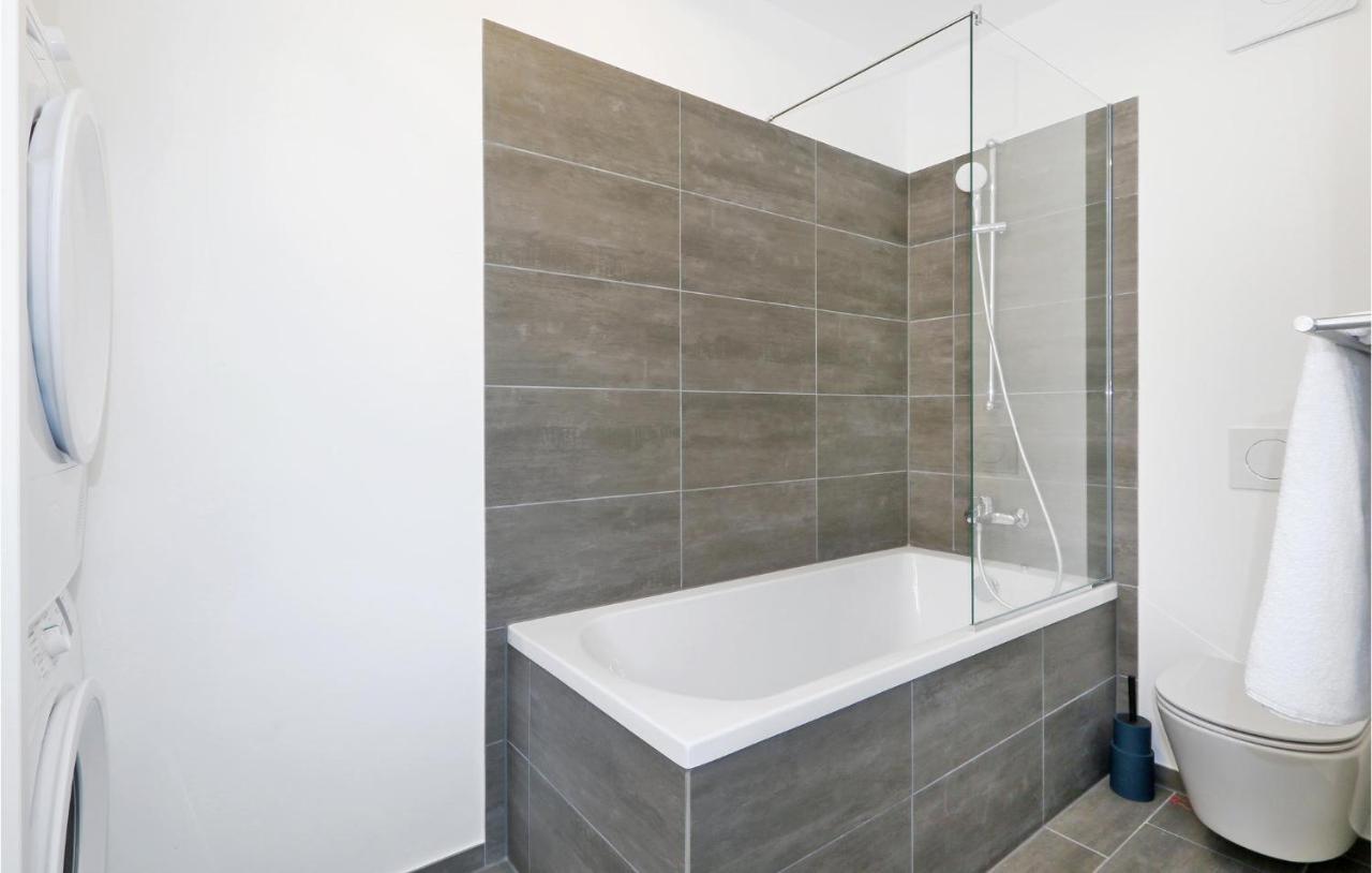 Nice apartment in Lembruch-Dmmer See with 2 Bedrooms&WiFi Buitenkant foto