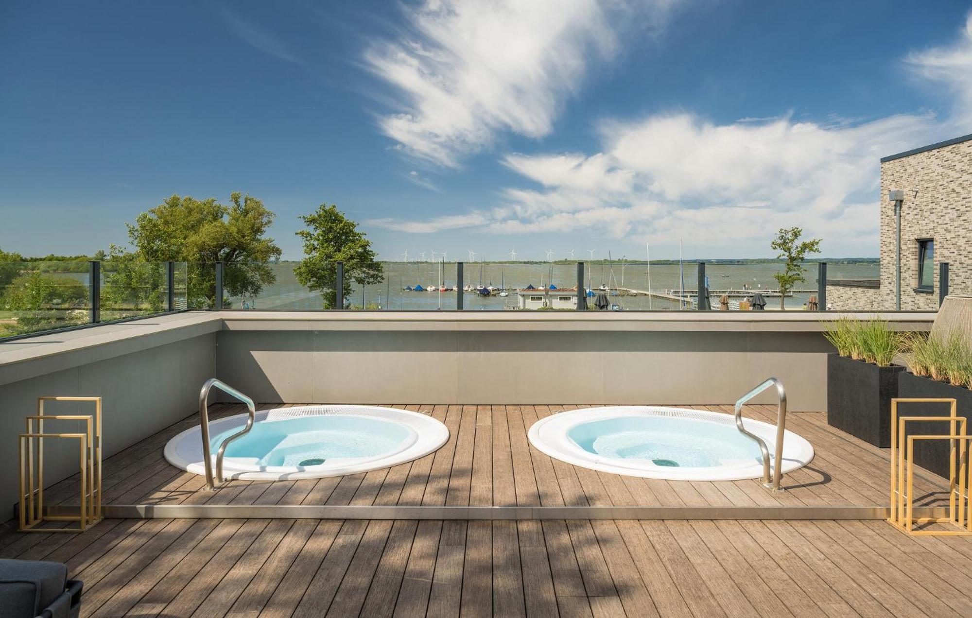Nice apartment in Lembruch-Dmmer See with 2 Bedrooms&WiFi Buitenkant foto